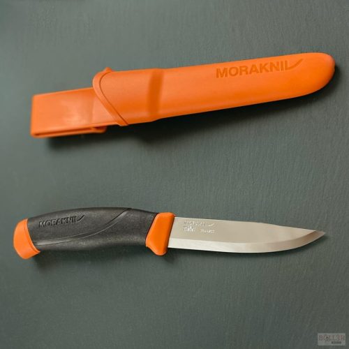 Morakniv Companion kis kés övre akasztható tokkal (Narancs)